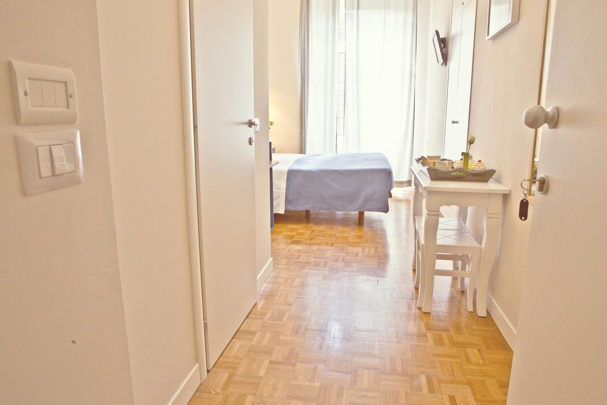 Residenza I Rioni Guesthouse Rom Exterior foto